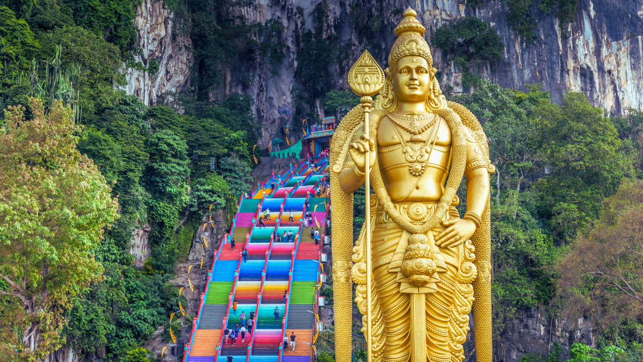 Batu Caves Hindu temple Malaysia travel package guide